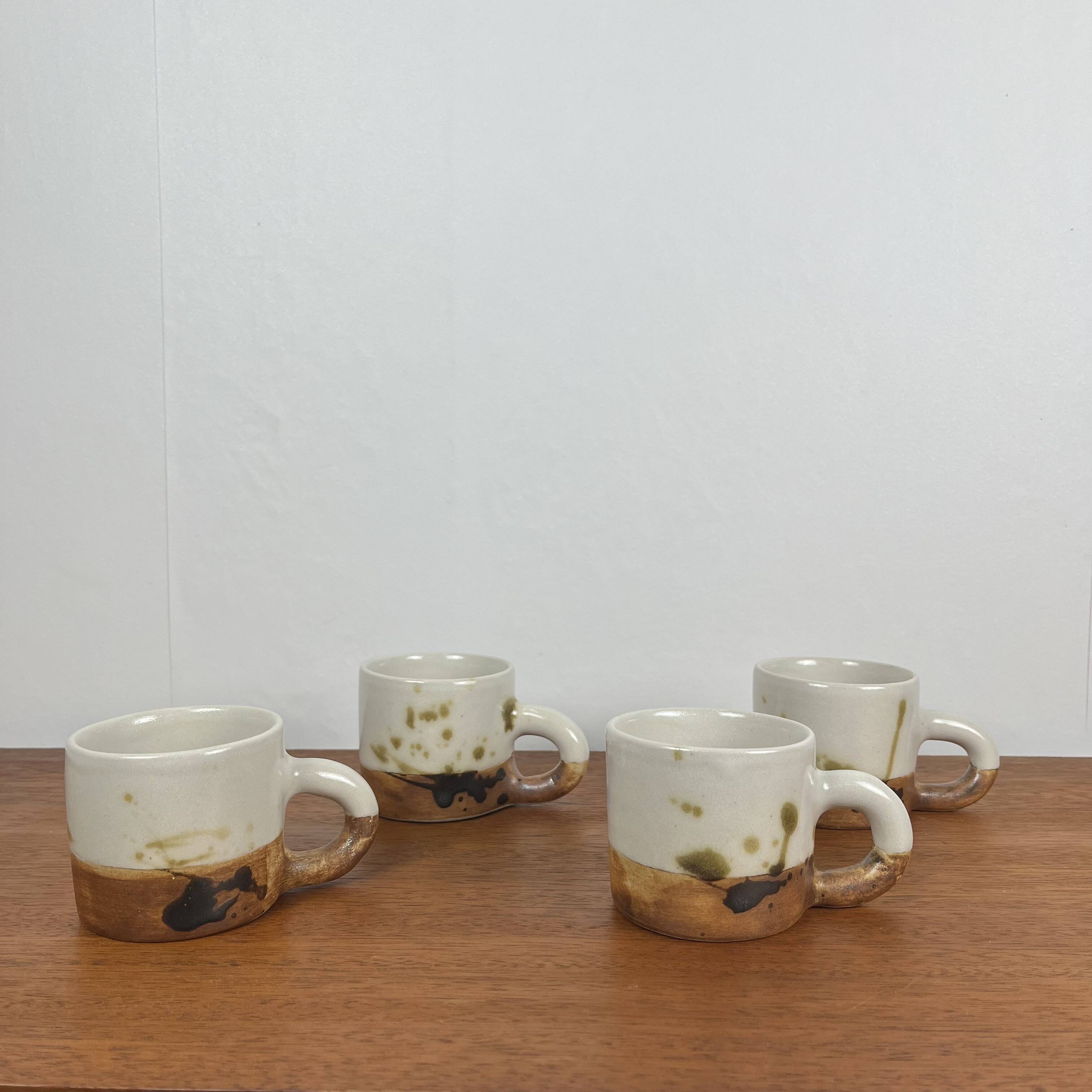 Set of 4 coffee/tea cups "La Colombe", 1950/60