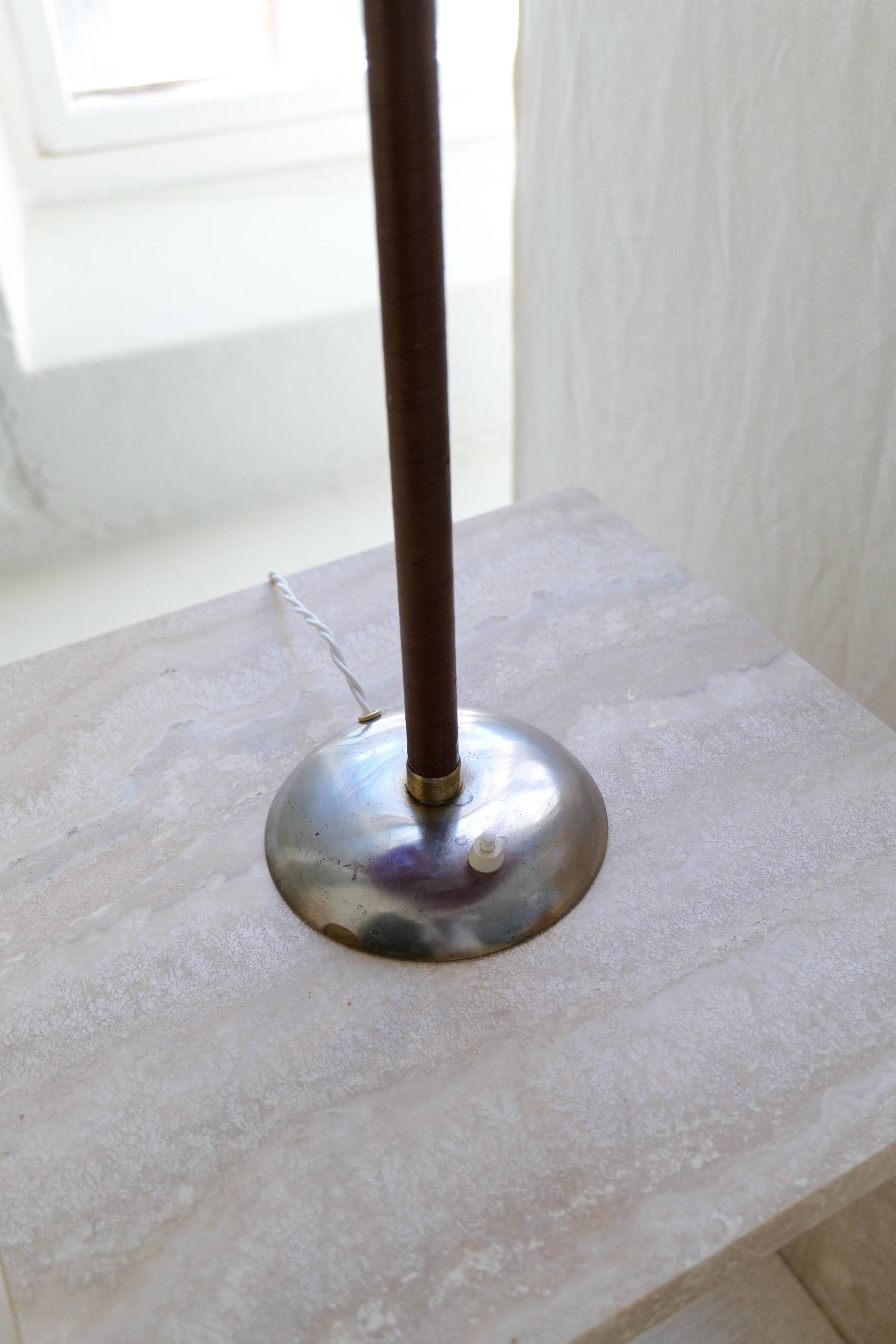 Art Deco table lamp made in Sweden, 1940s.
