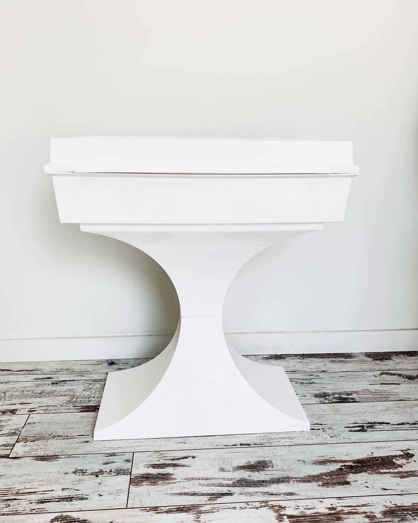 DRESSING TABLE PRISUNIC circa 70