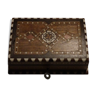 Boite marqueterie syrienne