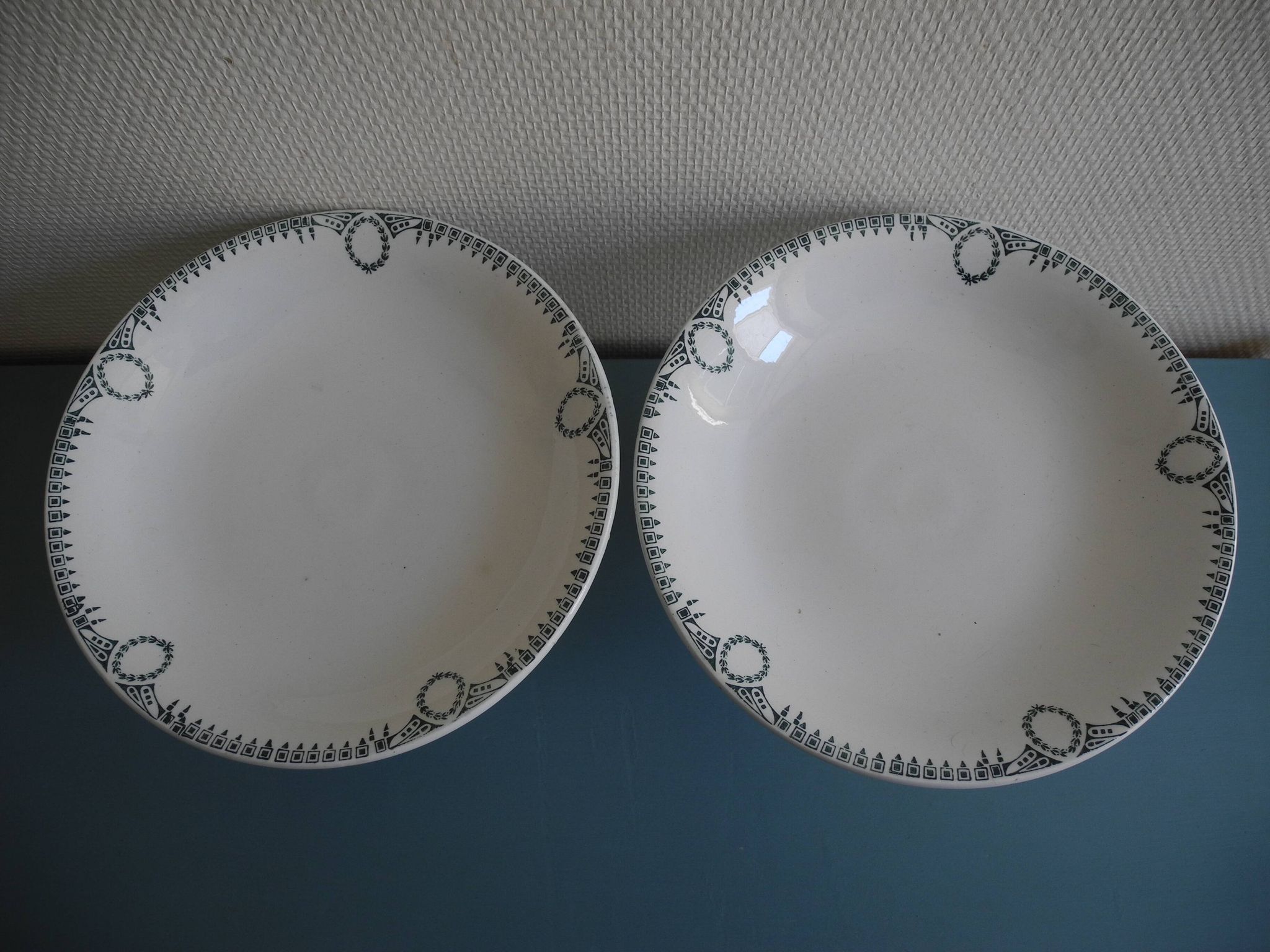 pair of St Amand earthenware compote dishes, new factories, 30s