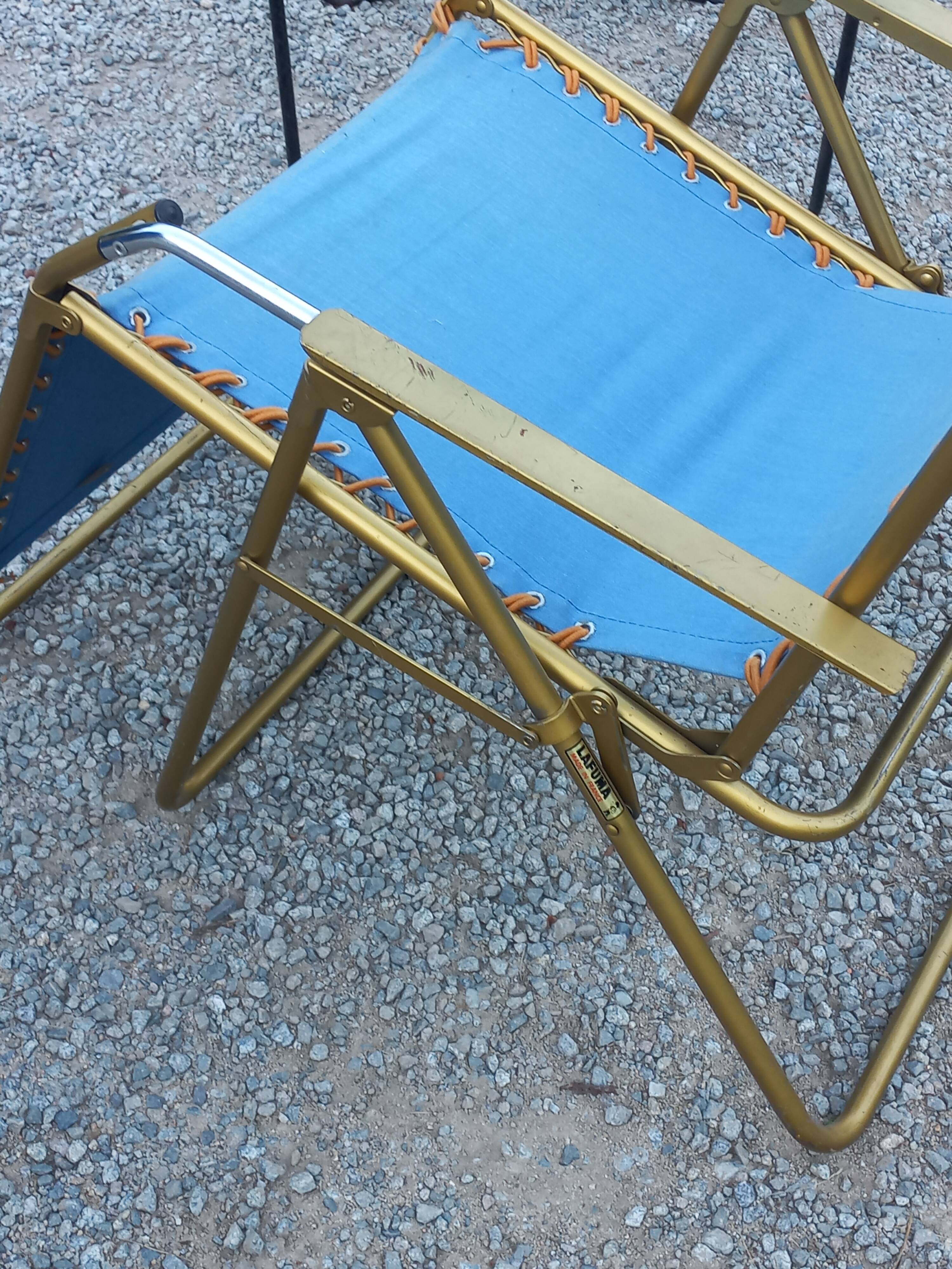 Set of 3 vintage lafuma sun loungers canvas and tubes + table
