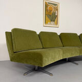 Complete living room with a sofa and 2 Italian design armchairs from the 70s, vintage.