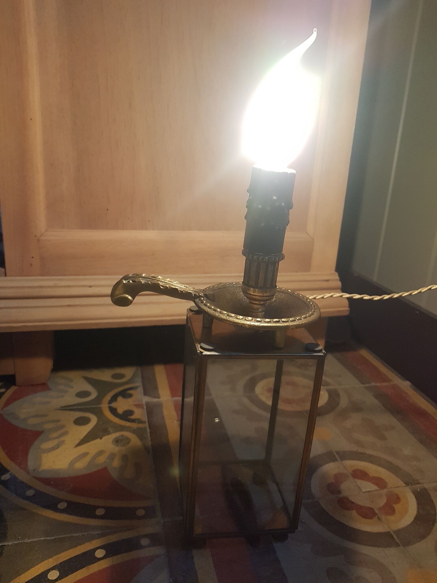 Bronze lamp foot candlestick candlestick cellar rat