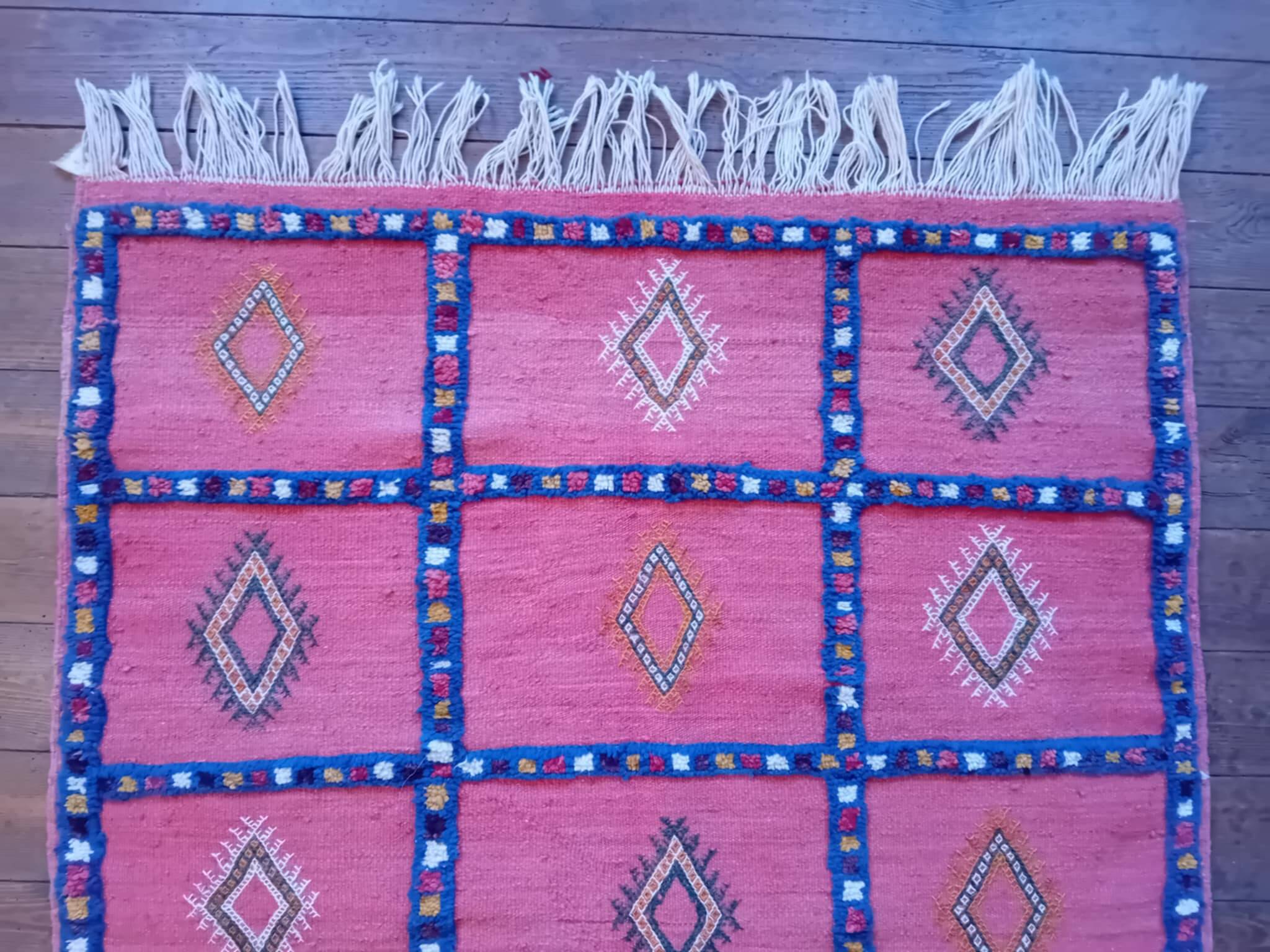Handmade Kilim Taznakht Rug 202x104cm