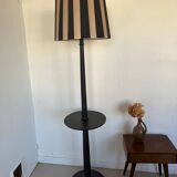 Lampadaire vintage en bois patiné noir et abat-jour rayé