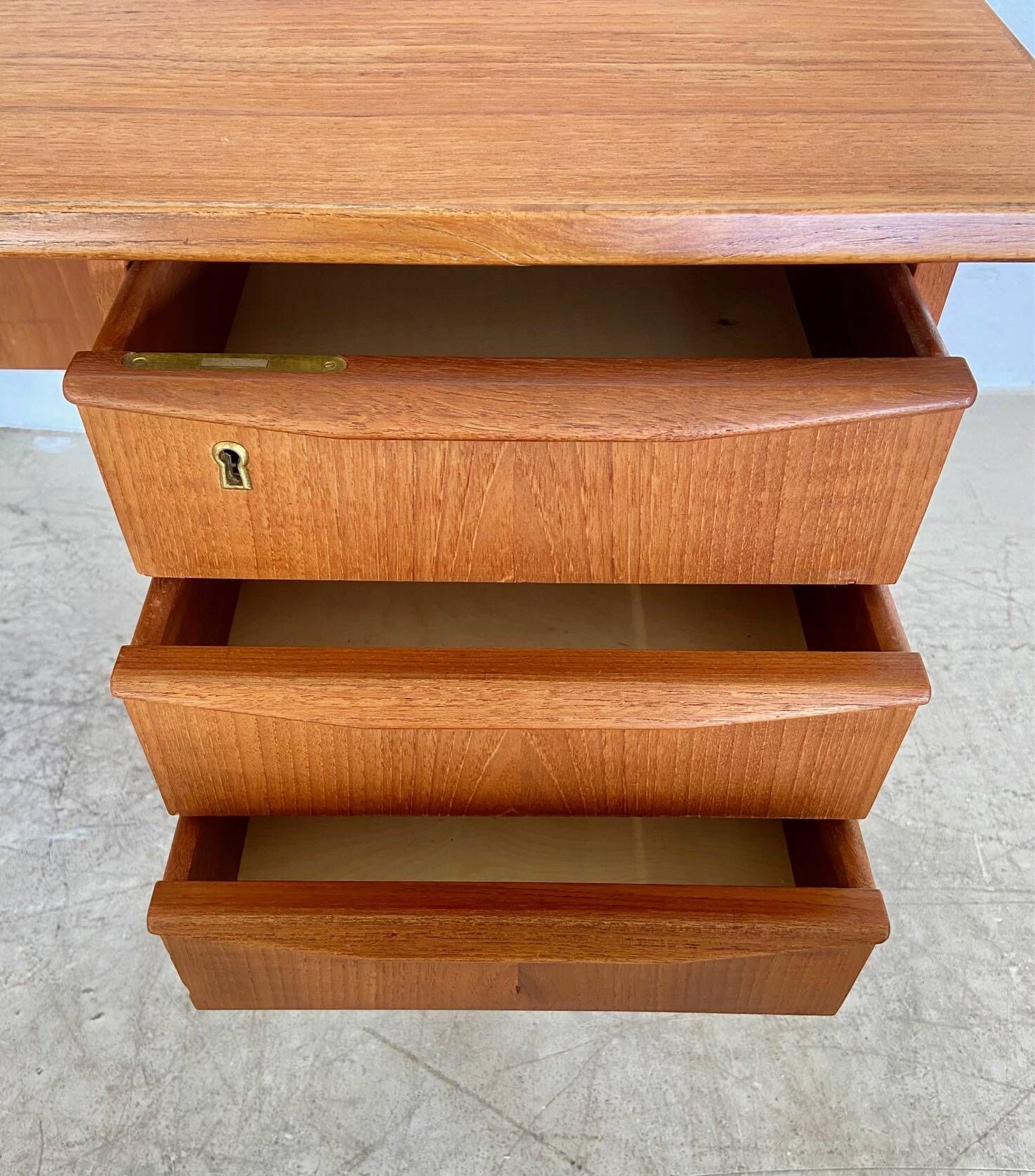 Vintage retro danish mid century teak desk 1960s
