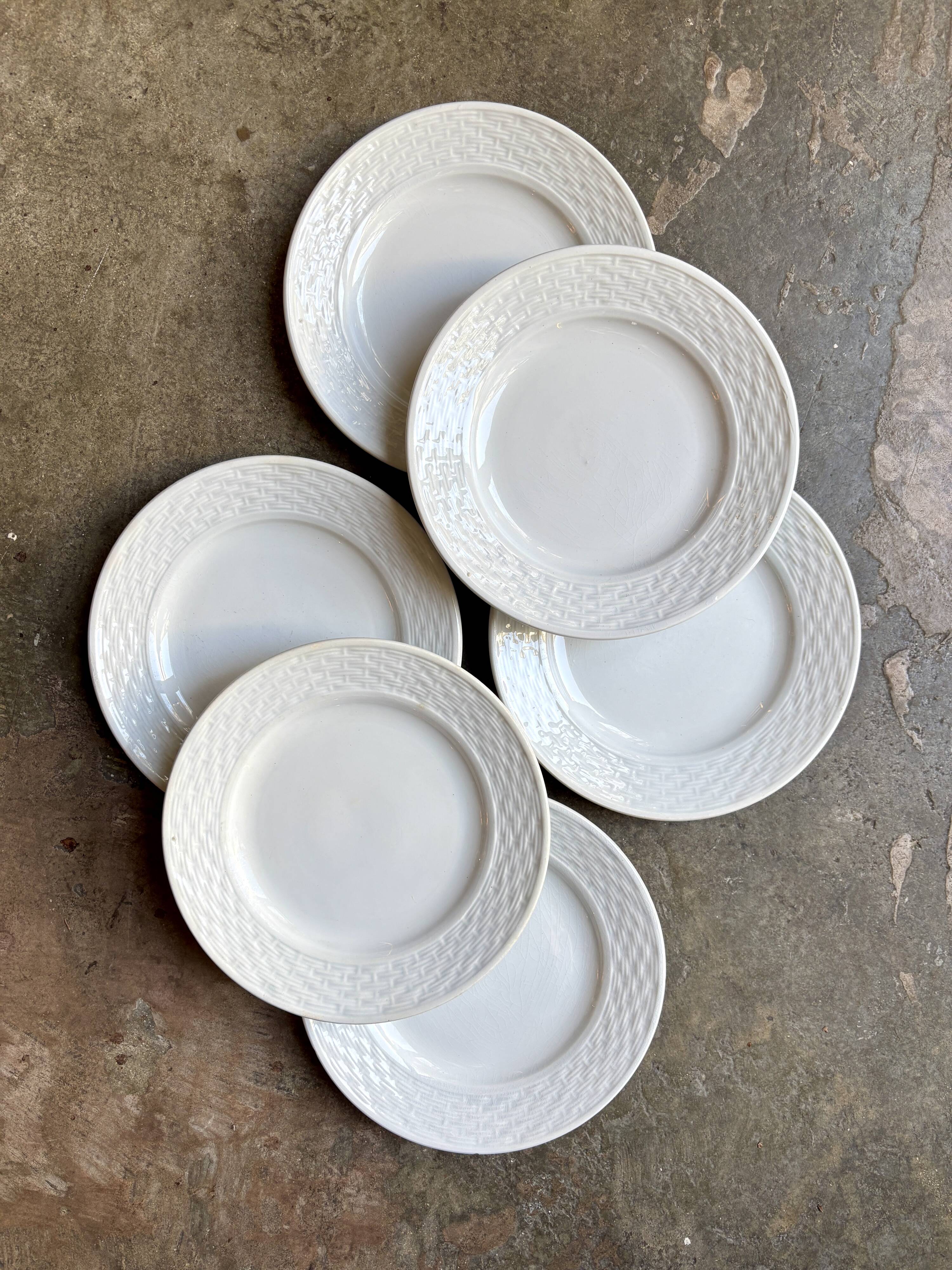 6 St Amand dessert plates in white earthenware