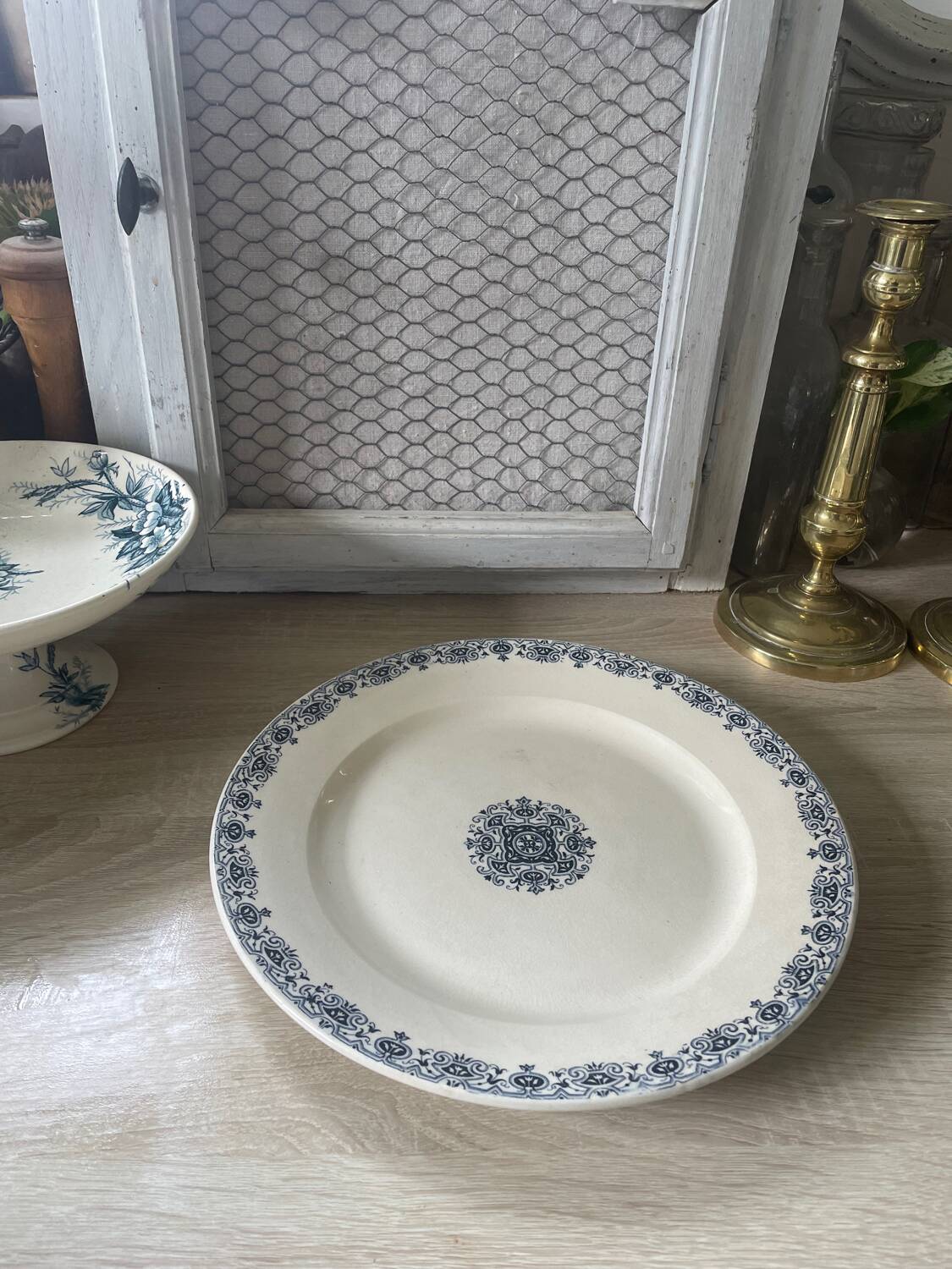 Old opaque porcelain dish from Gien, Montmorency model