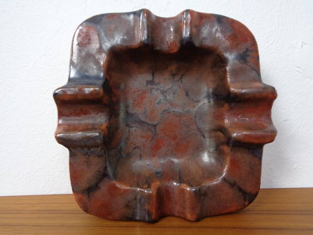 Brutalist ceramic ashtray, 1940s