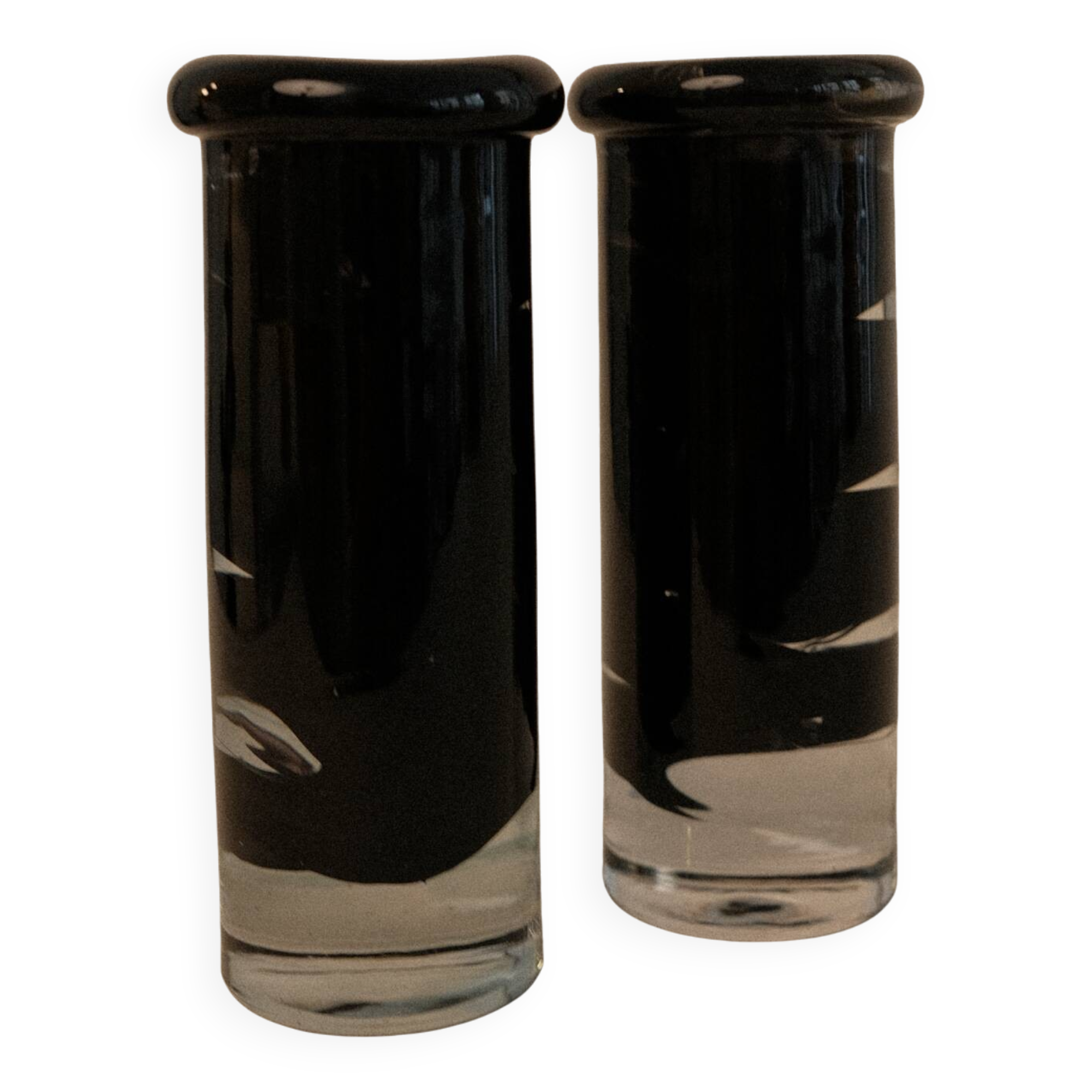 Paire de bougeoirs en verre