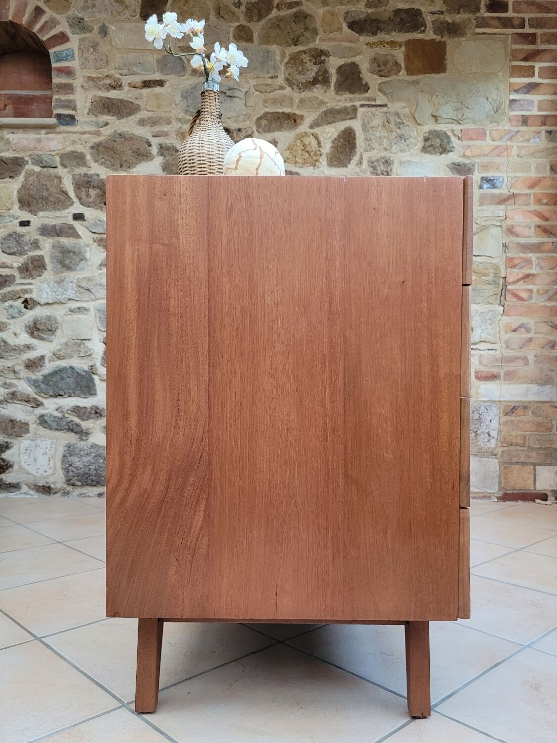 Scandinavian chest of drawers