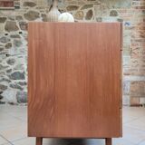 Scandinavian chest of drawers