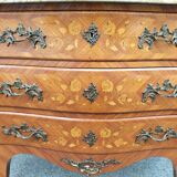 Commode marquetée