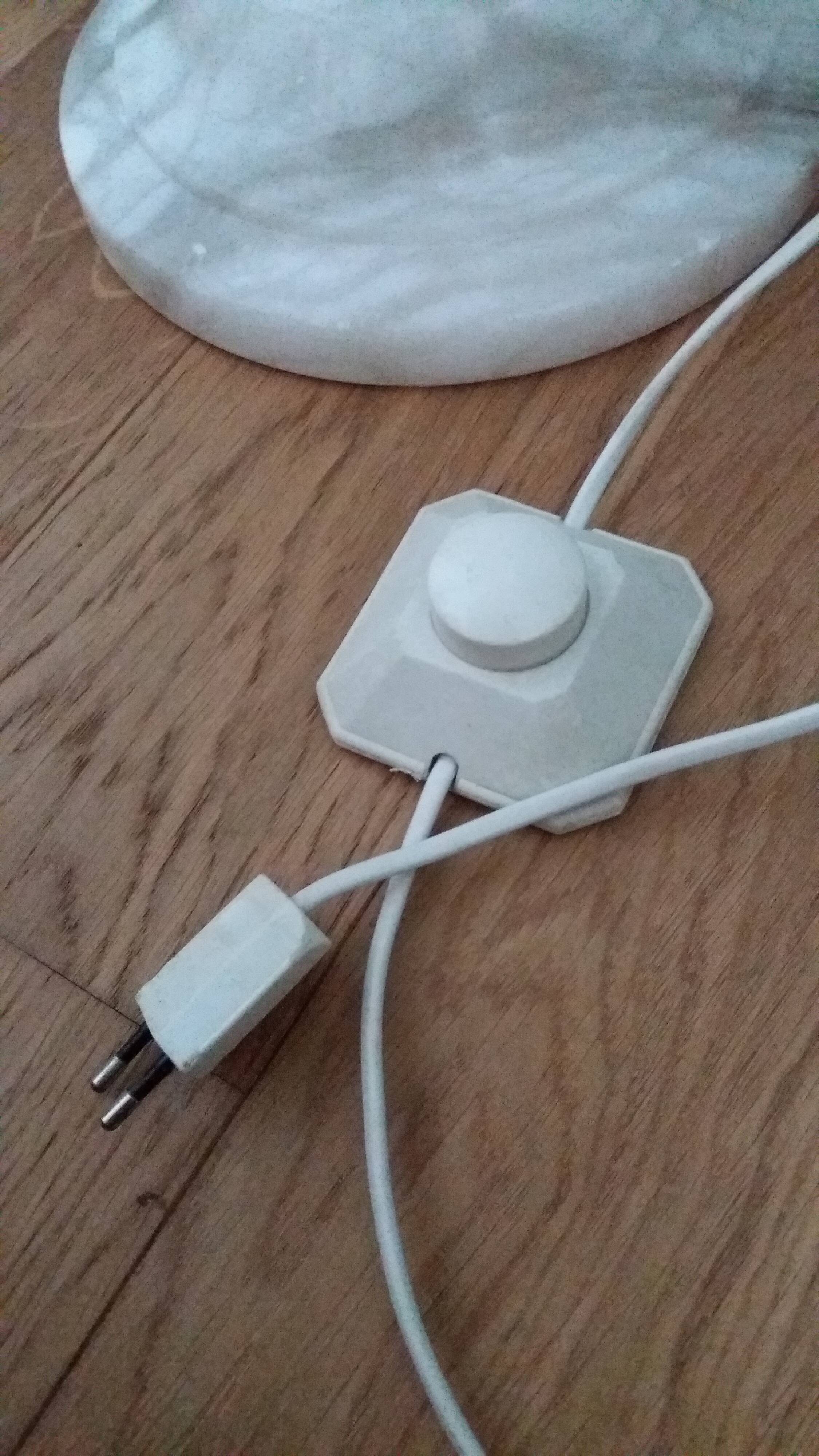 Alabaster light column