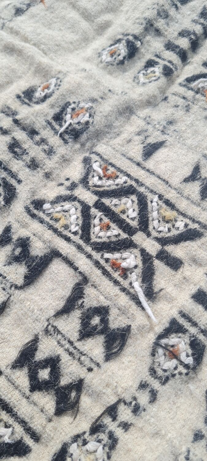 Berber carpet kilim 250 x 118