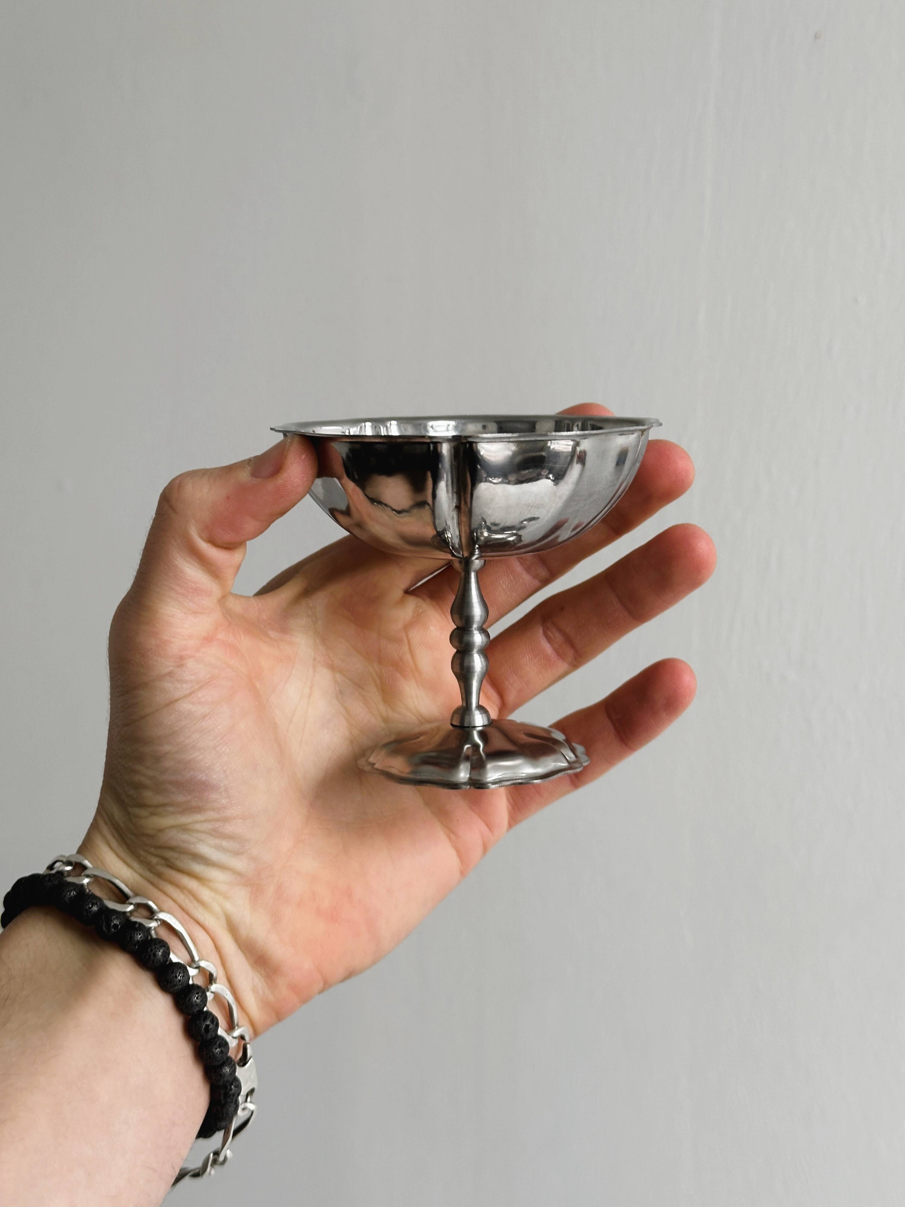 6 stainless steel footed bowls, Letang Remy style