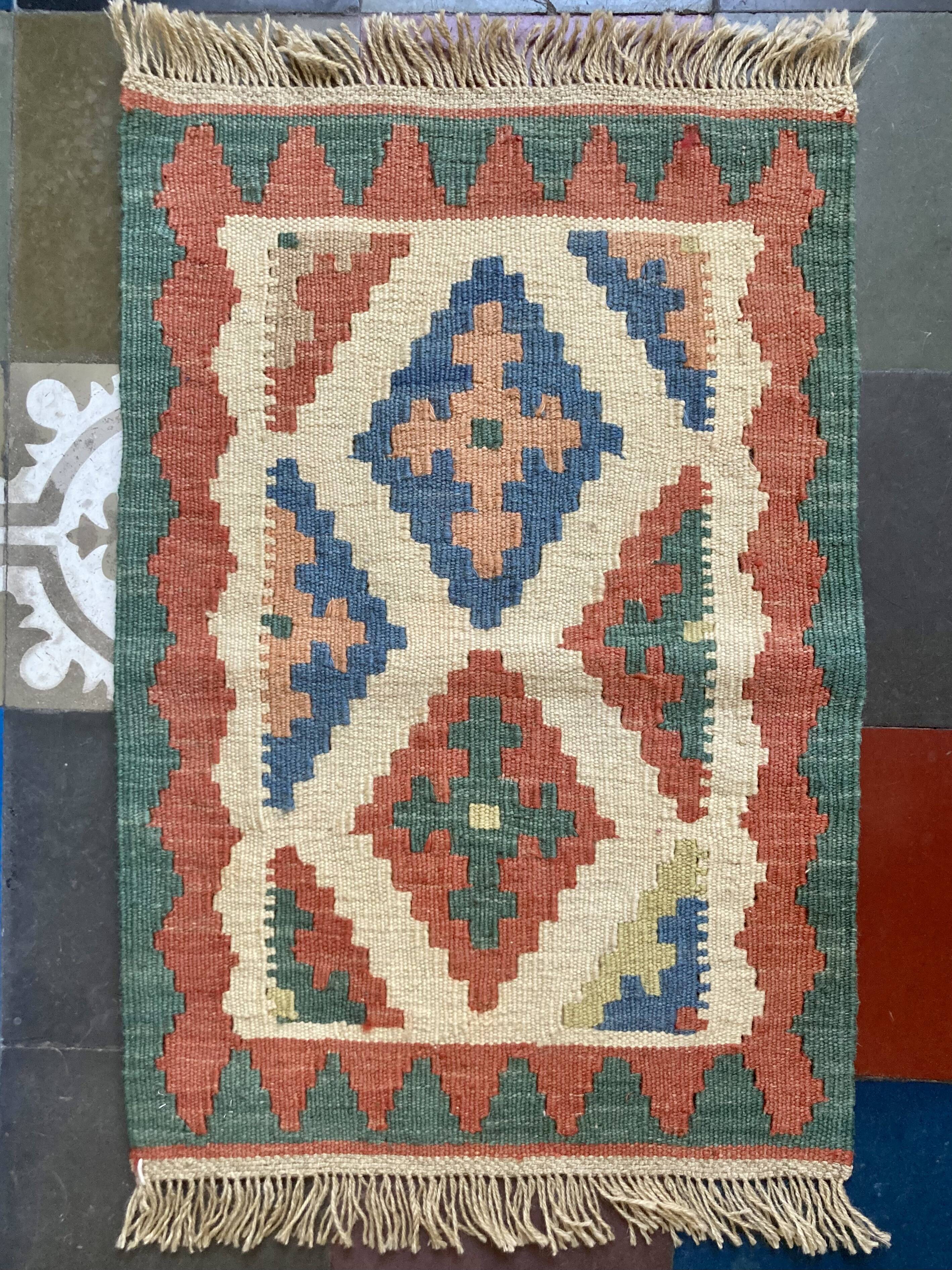 Tapis kilim shirazi, fabrication iranienne artisanale 62x41cm