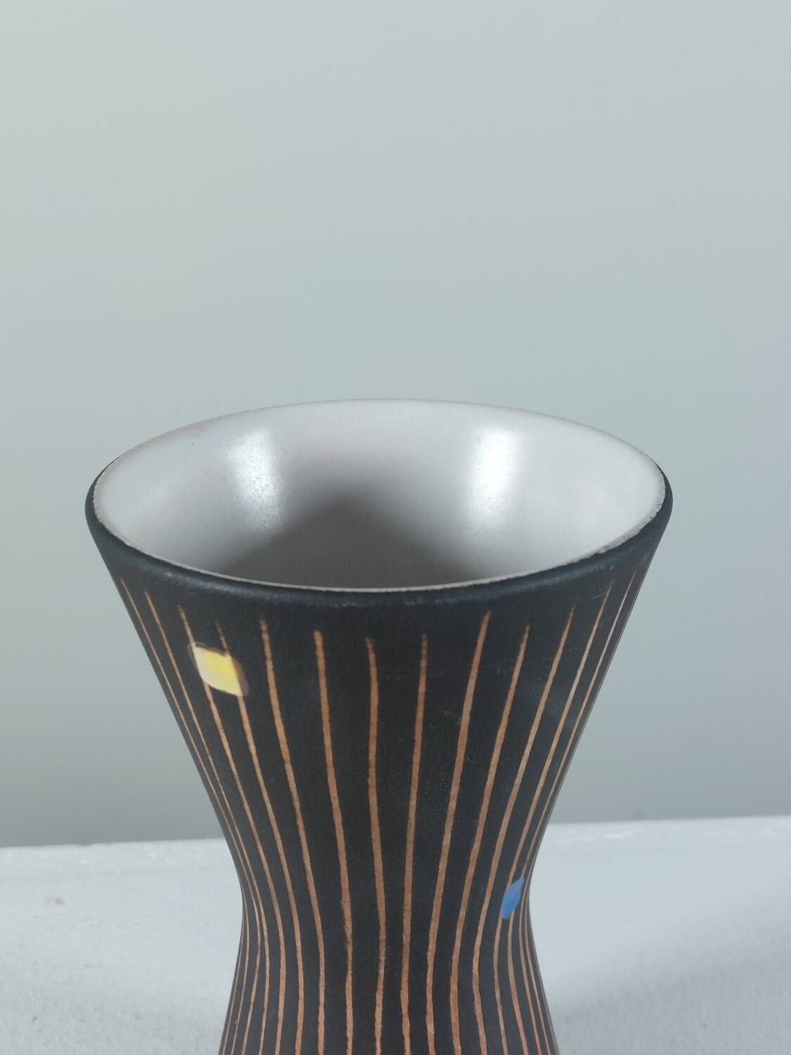 Vintage 1950s studio ceramic vase with sgraffito by Steuler.