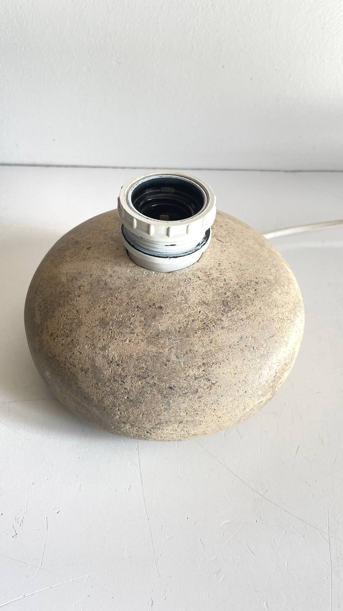 Vintage natural stone pebble lamp