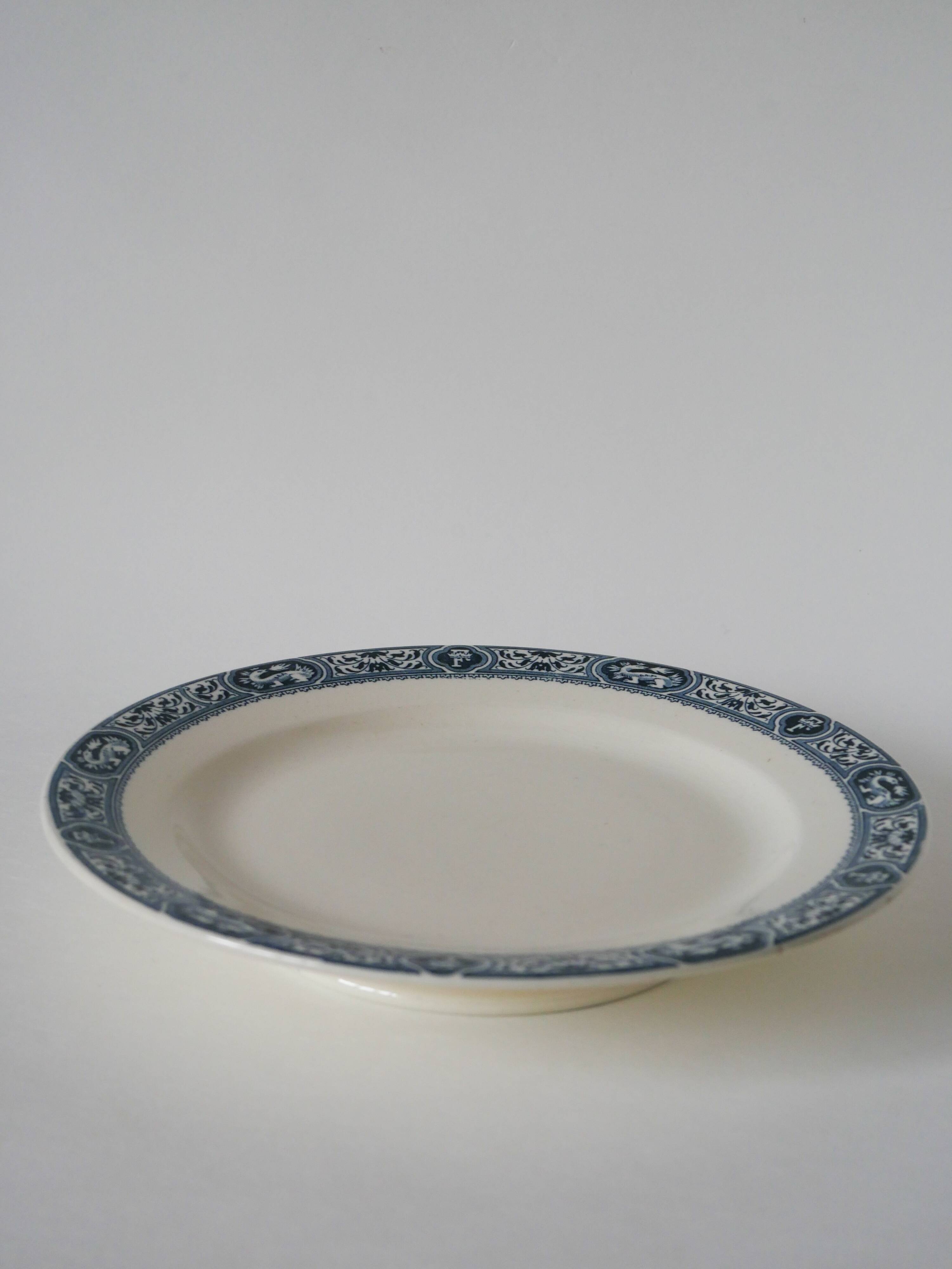 Dish on pedestal in iron earth model salins model françois 1st 19th century