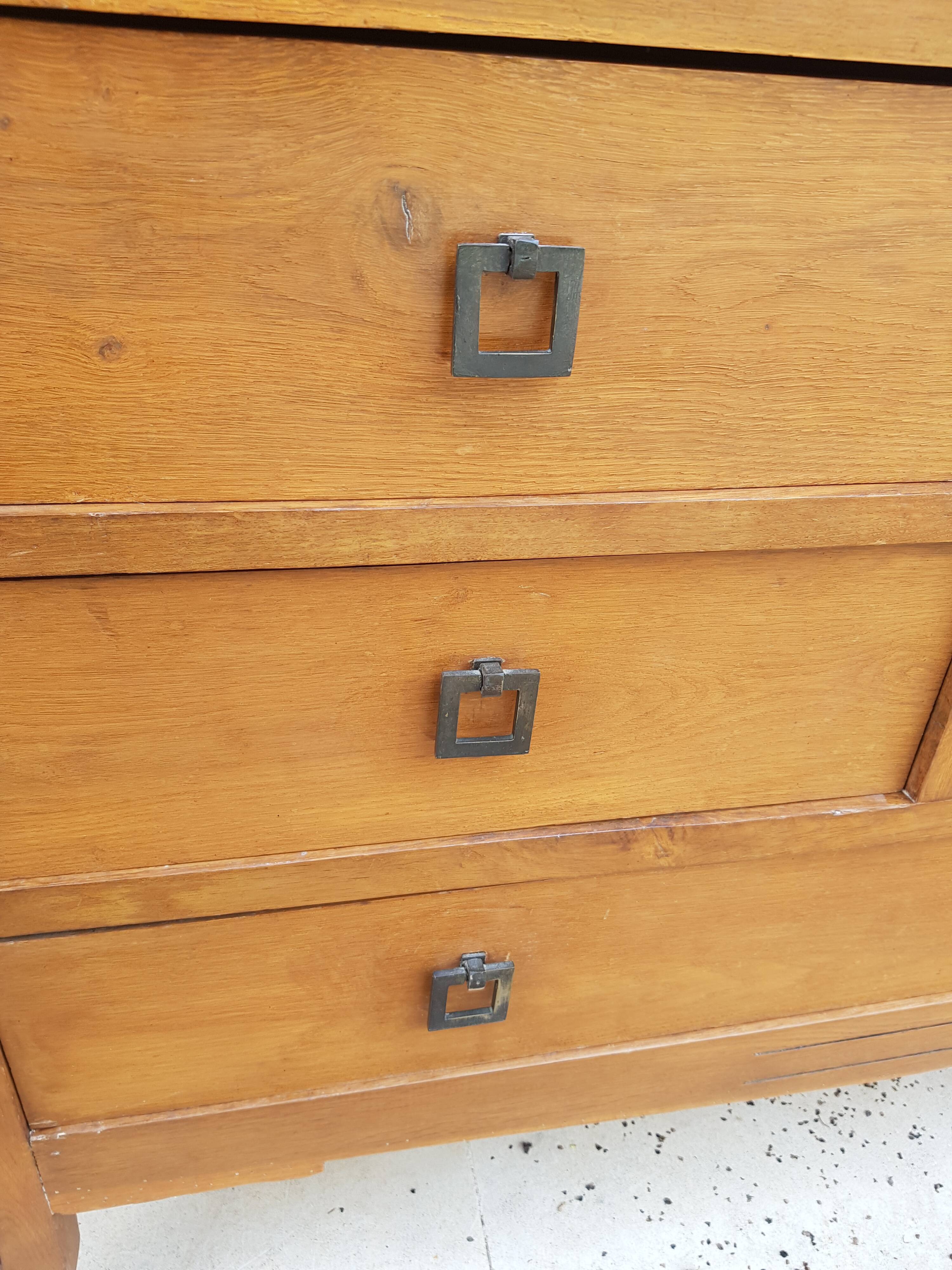 Armoire parisienne vintage