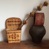 Wall basket
