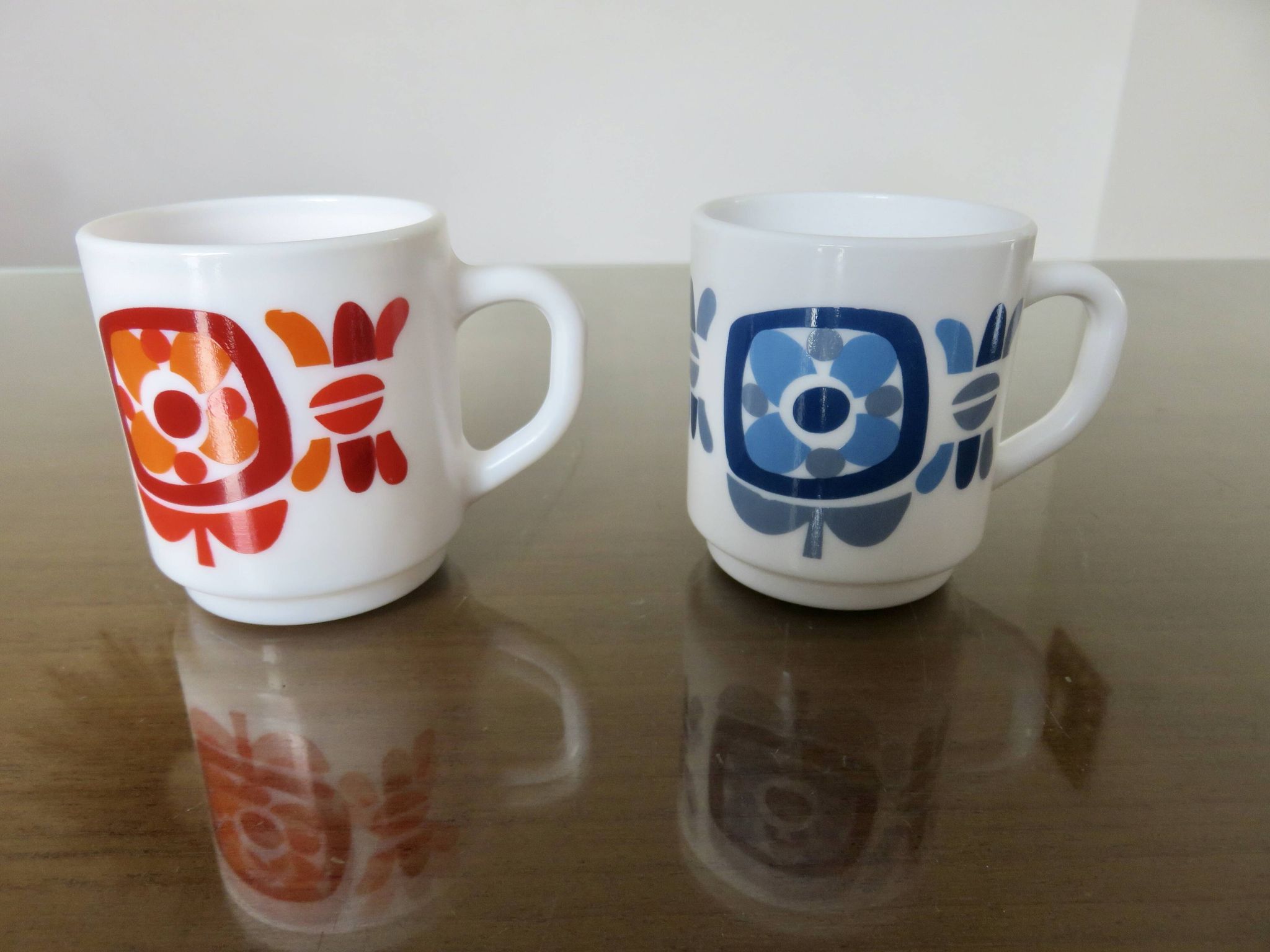 Series of 6 pop mobil coffee cups, Jean Charles Meunier 1970