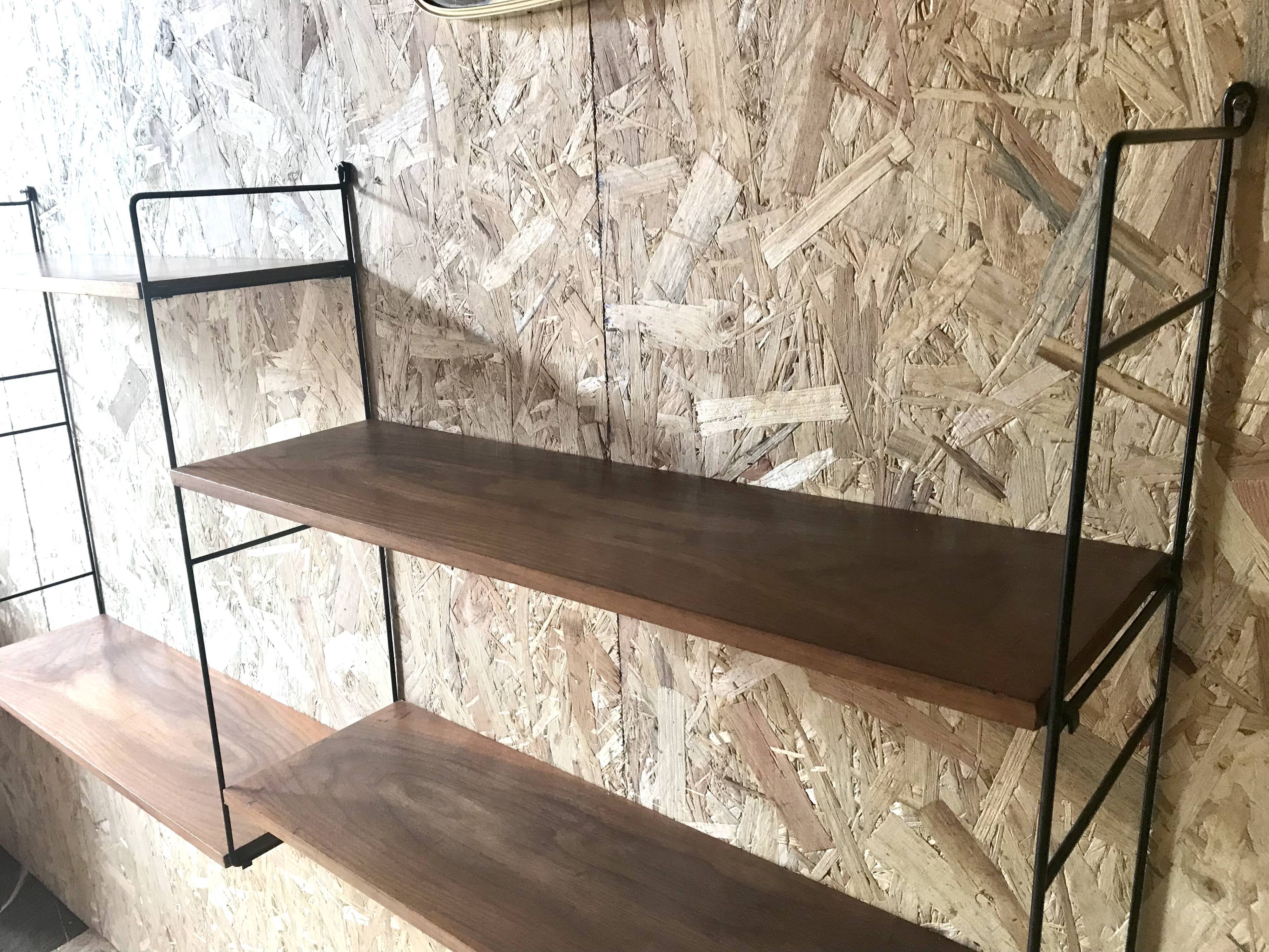 Vintage string wall shelf with 3 supports