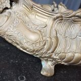 Planter in bronze rockery style