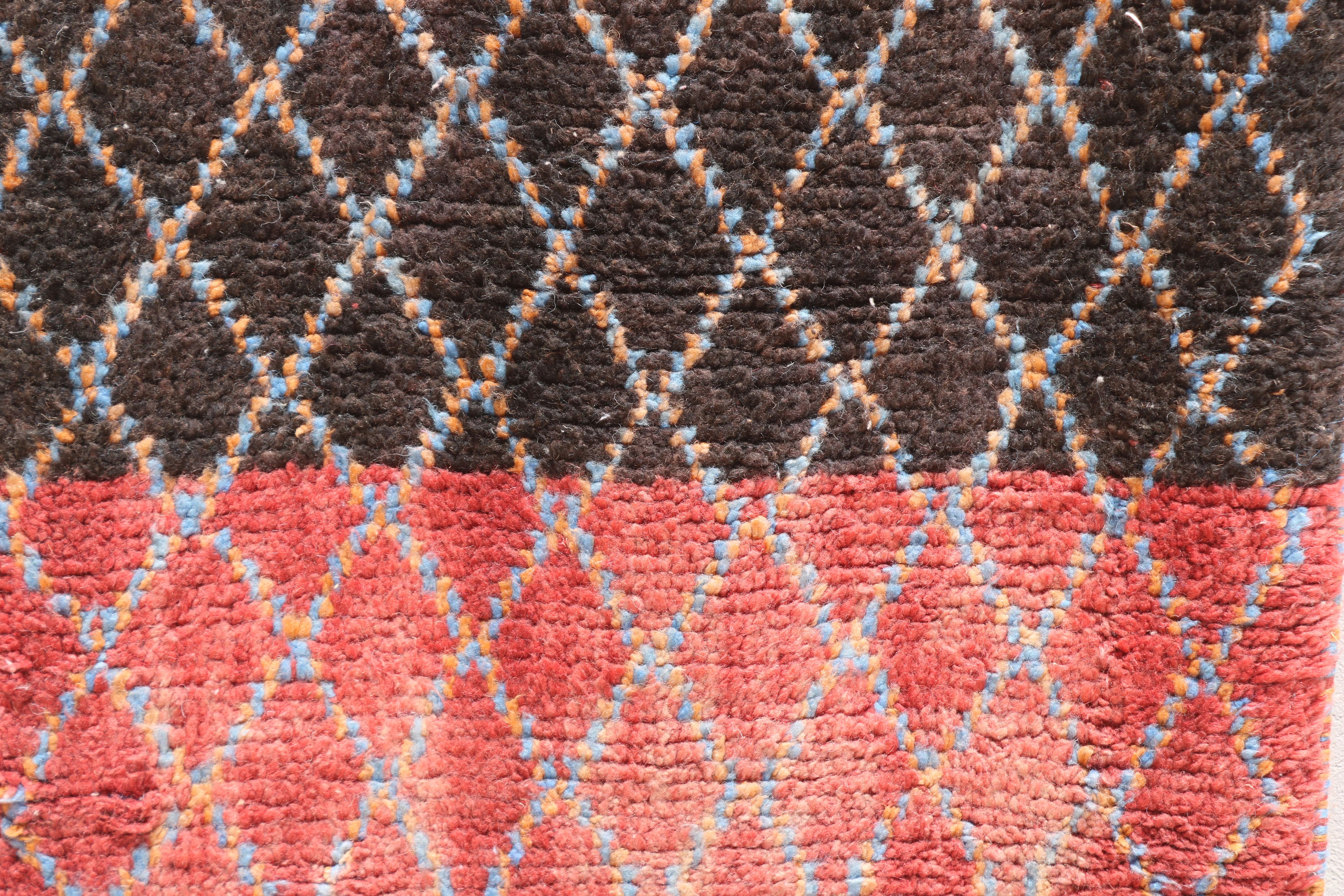 Handwoven coloured wool rug, 295 x 85 cm - R364