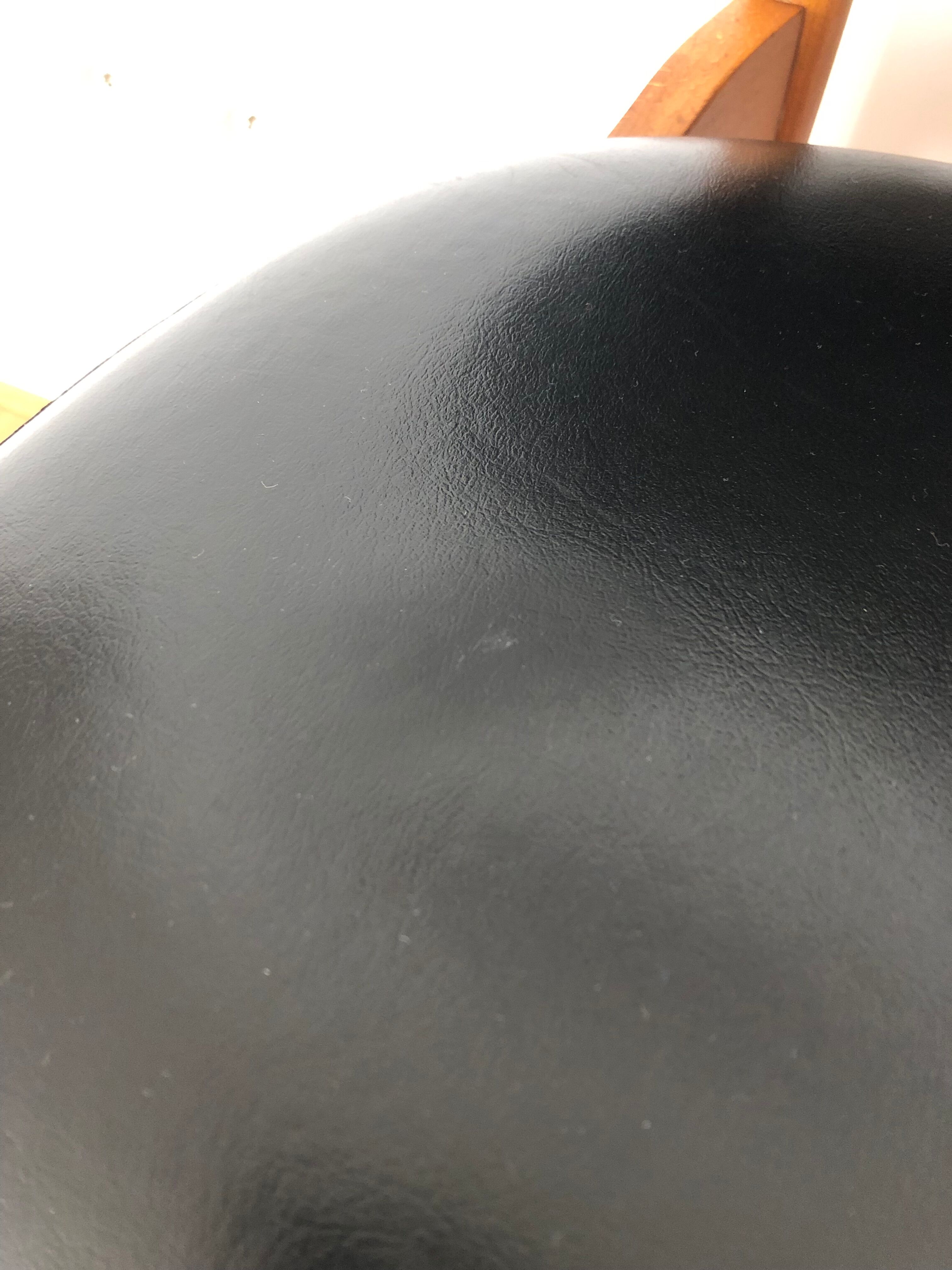 Set of 6 Pegasus chairs