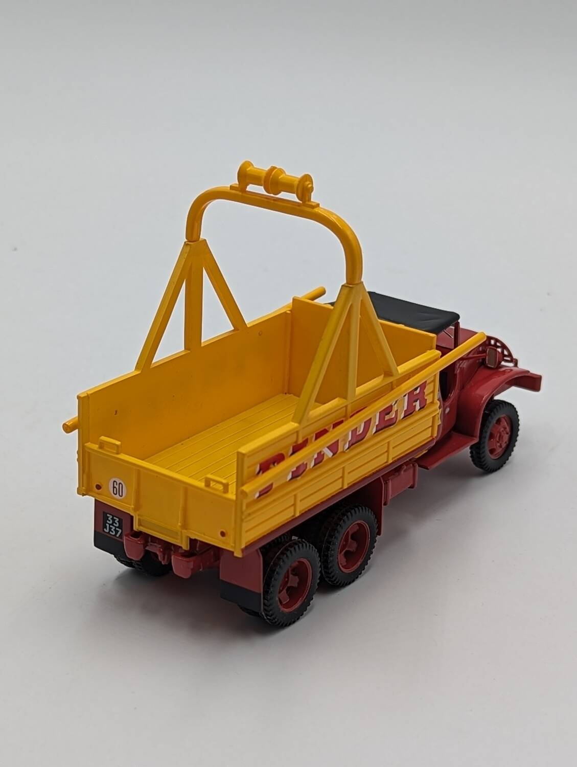 Gmc mast dresser 1/50th pinder