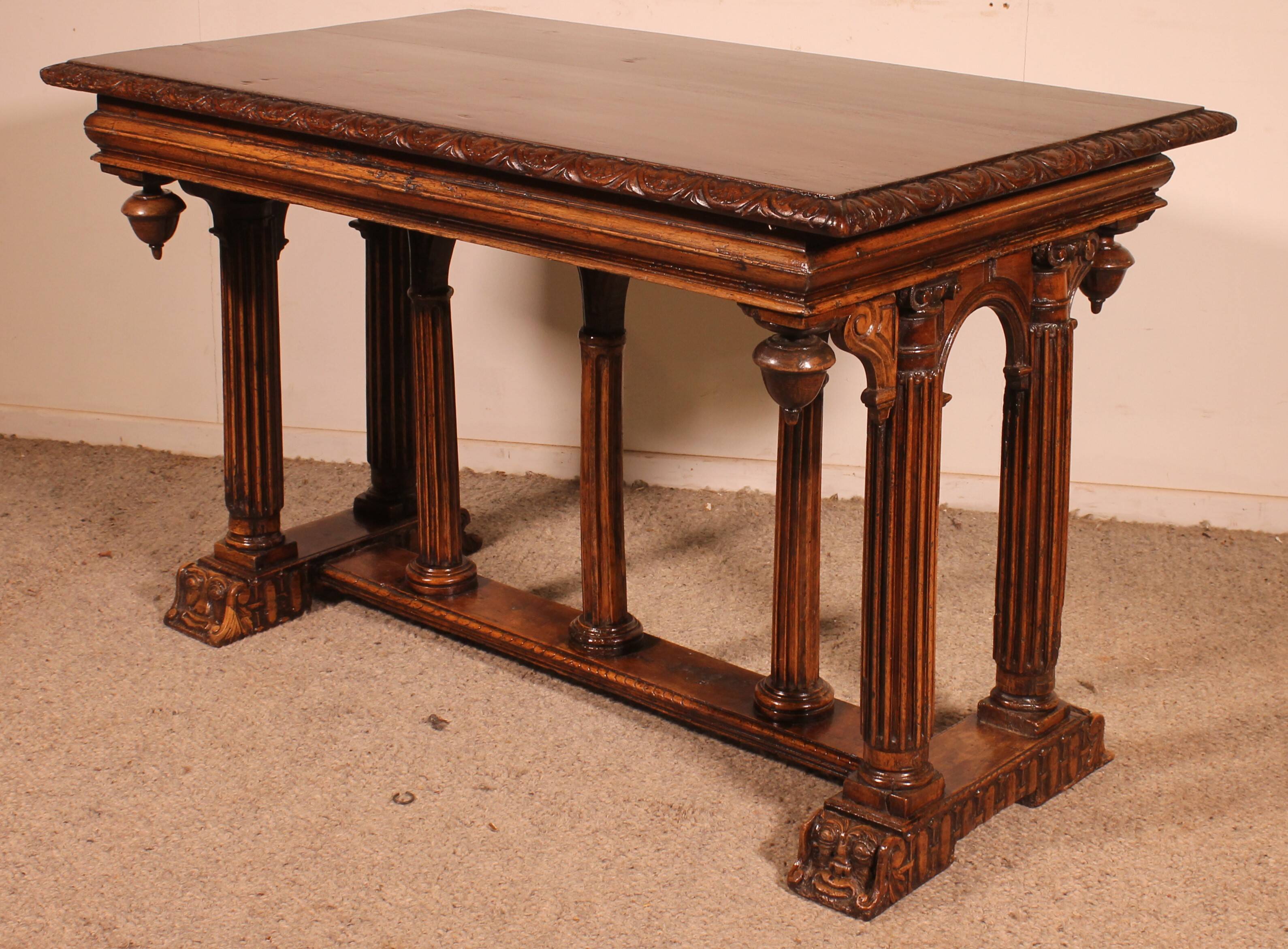 Renaissance Period Walnut Table - 16th Century