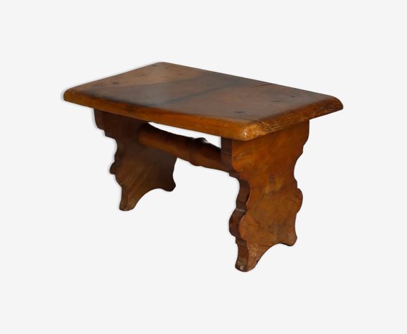 Tabouret repose-pied en bois ancien