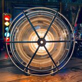 Industrial lamp to lay