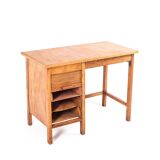 Kids desk