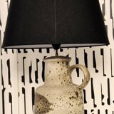 Ceramic table lamp