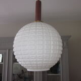 Scandinavian suspension in opaline and teak