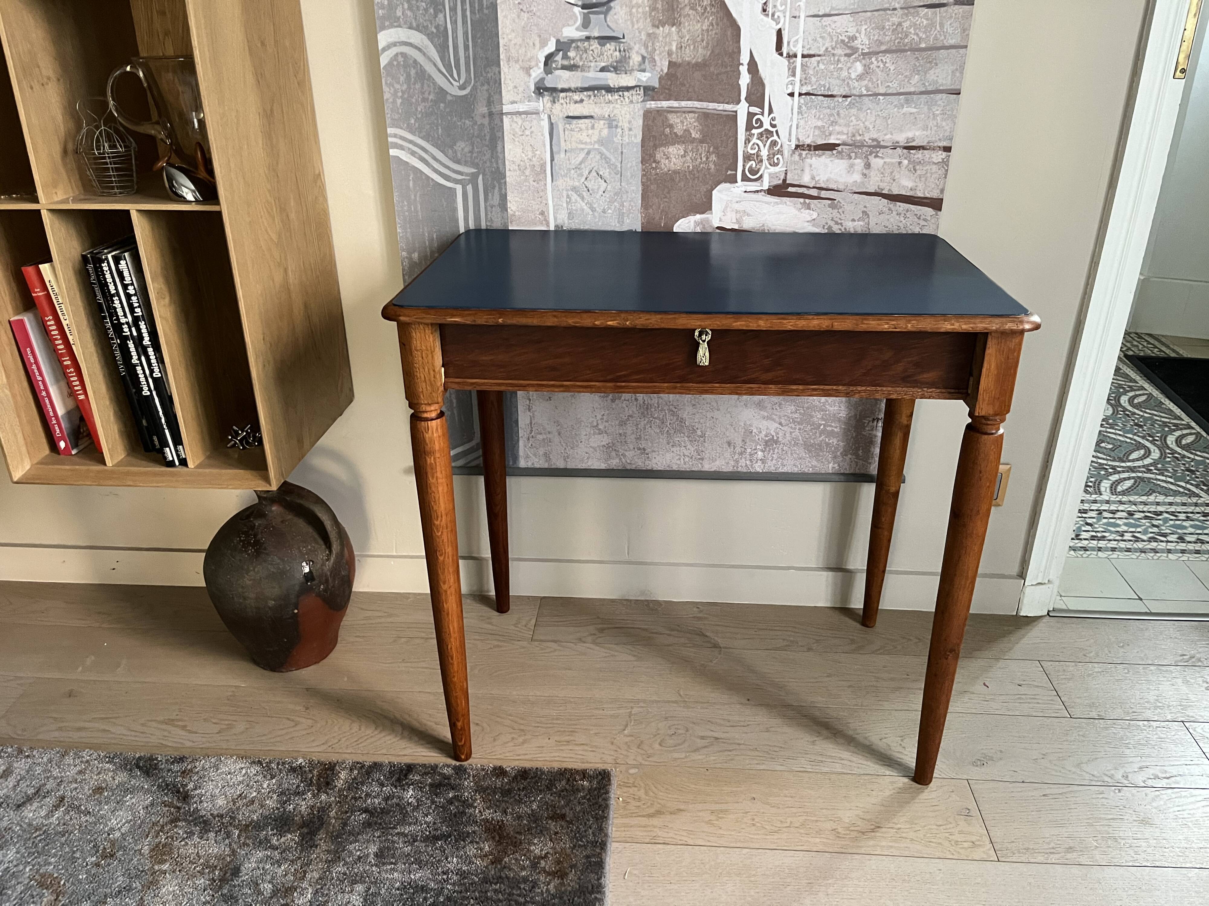 Bureau ancien rénové