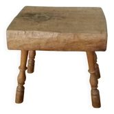 Stool, brutalist side table in solid oak.