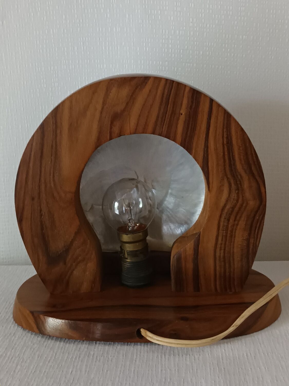 Vintage Tahiti mother-of-pearl mood lamp