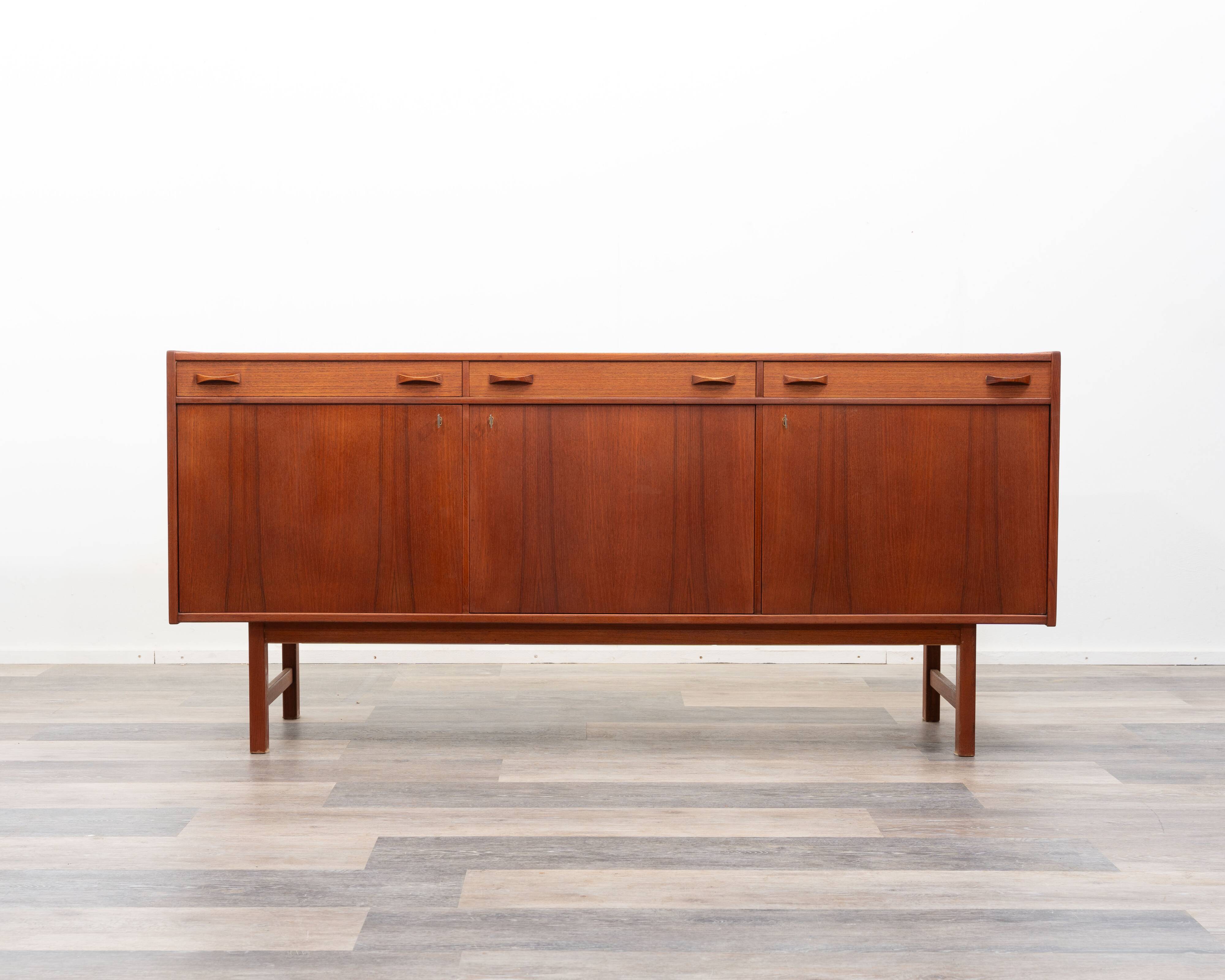 1960s teak sideboard. Manufacturer: Ulferts, Tibro Sweden, restored