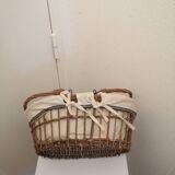 Wicker basket with two handles