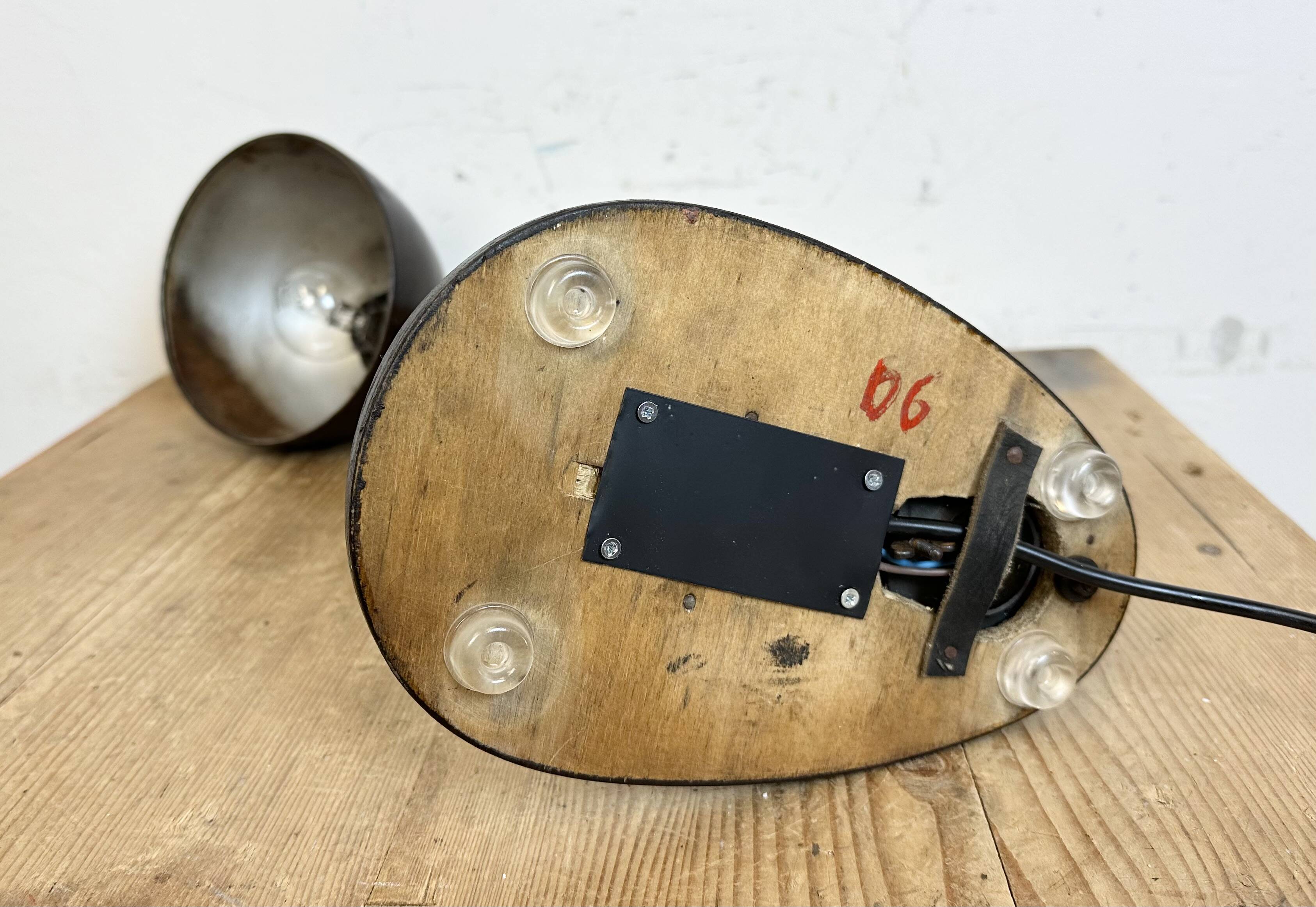 Vintage brown adjustable table lamp, 1960s