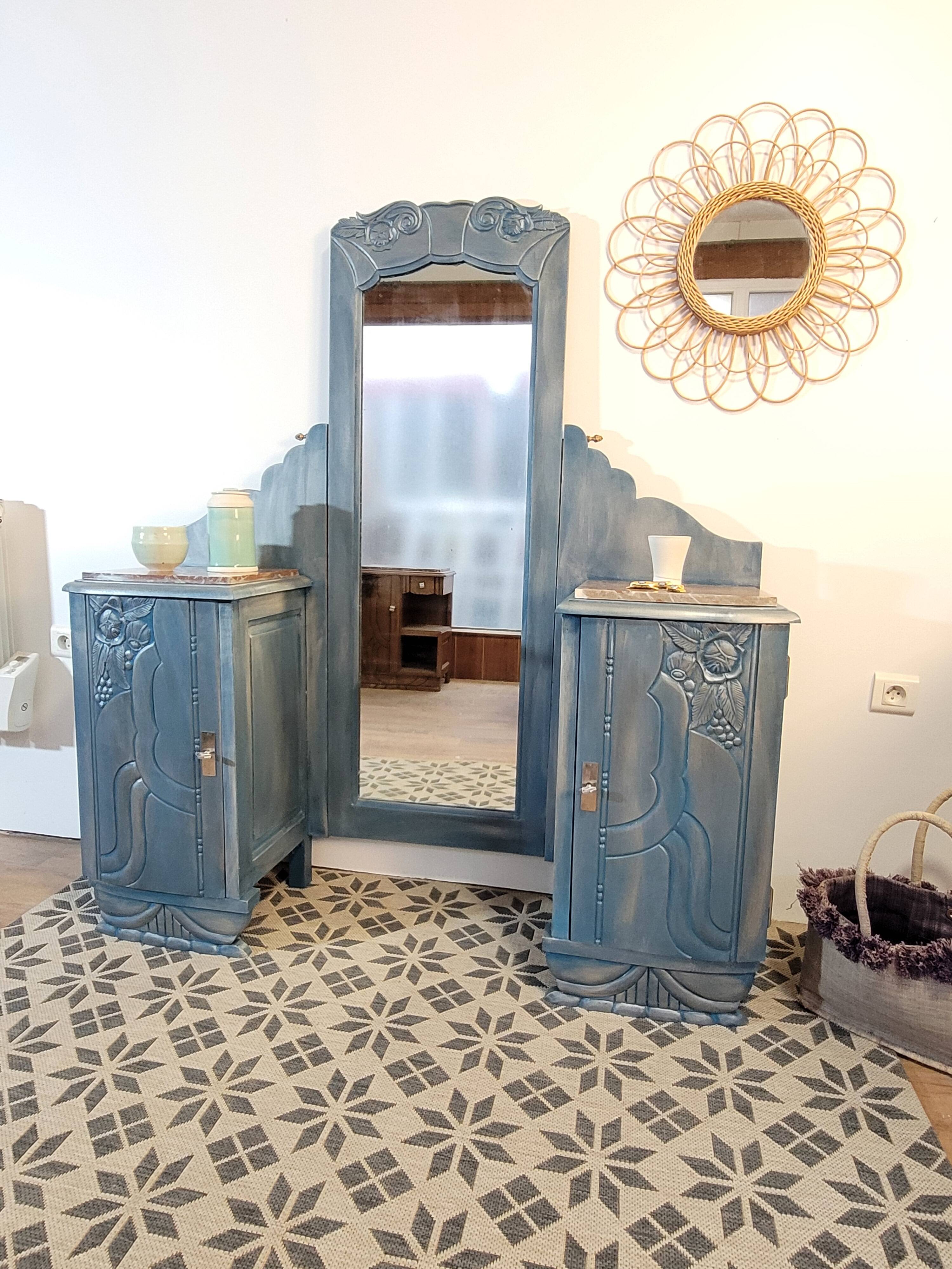 Art Deco dressing table