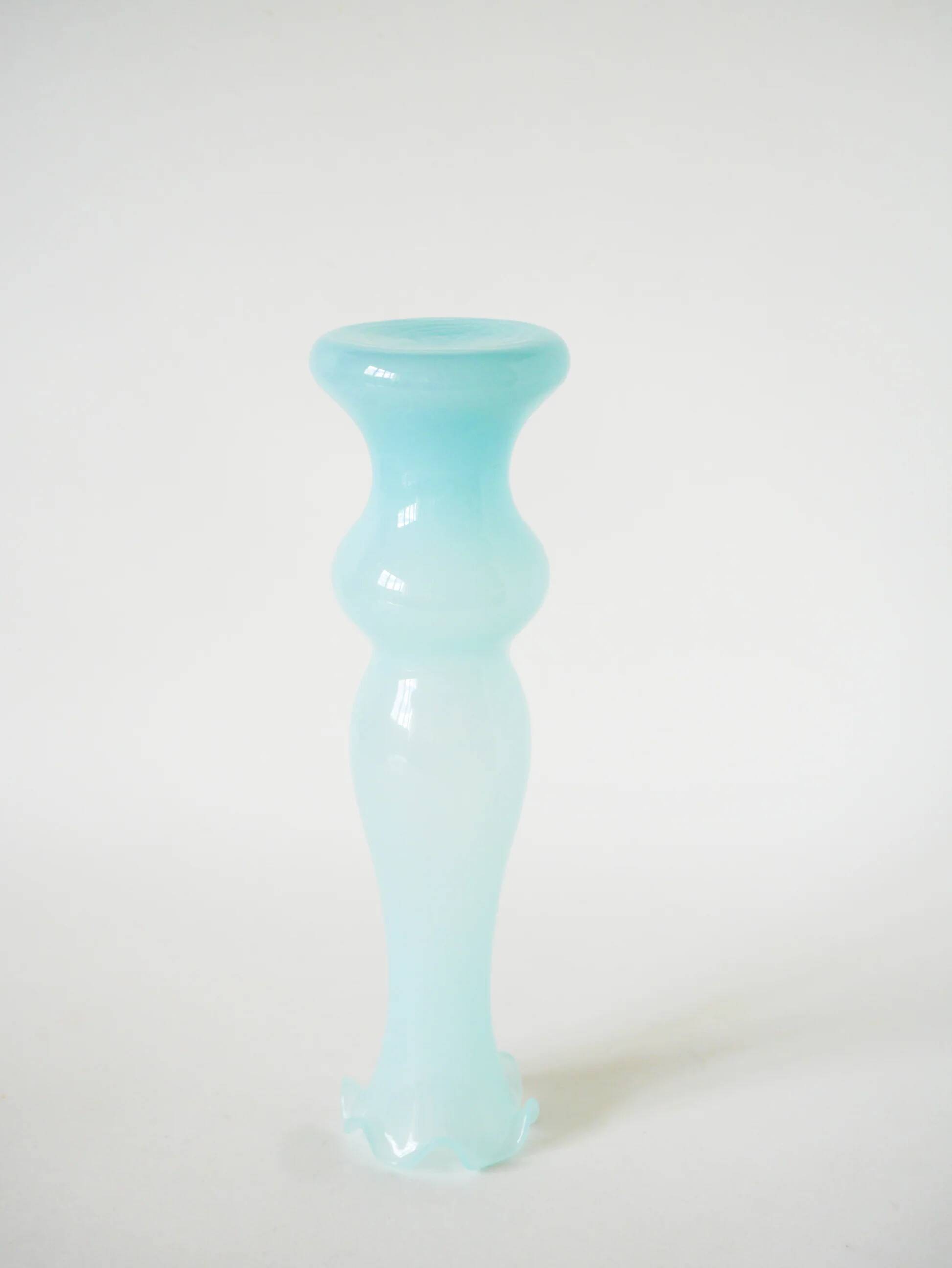 Vase en opaline à col dentelé, bleu ciel, 1960