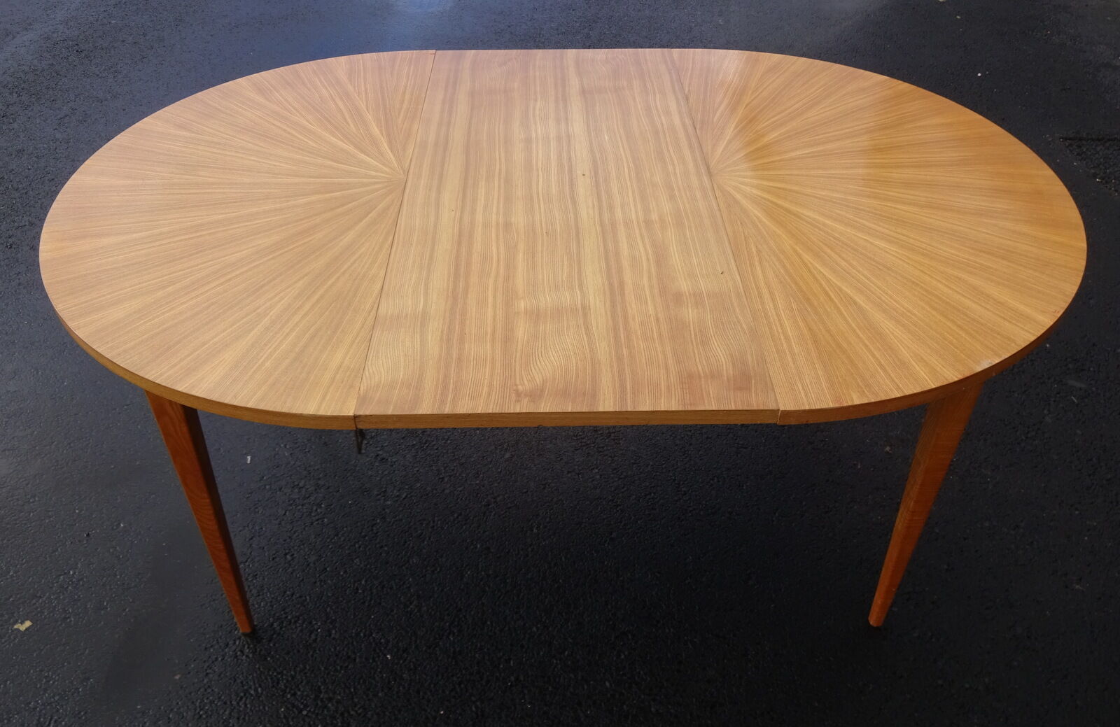 Table ronde marqueterie étoile avec allonges
