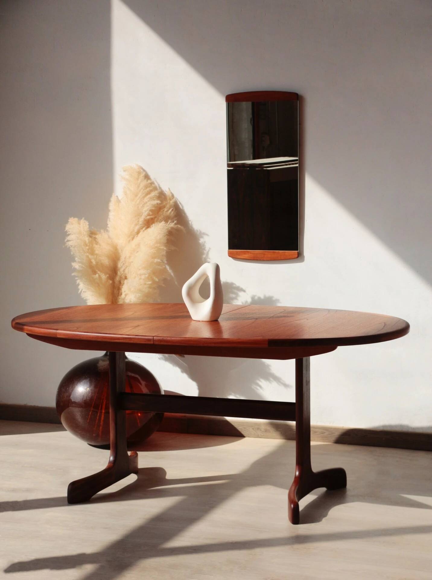 Oval dining table in teak – 6 to 8 people – Fresco model – G Plan