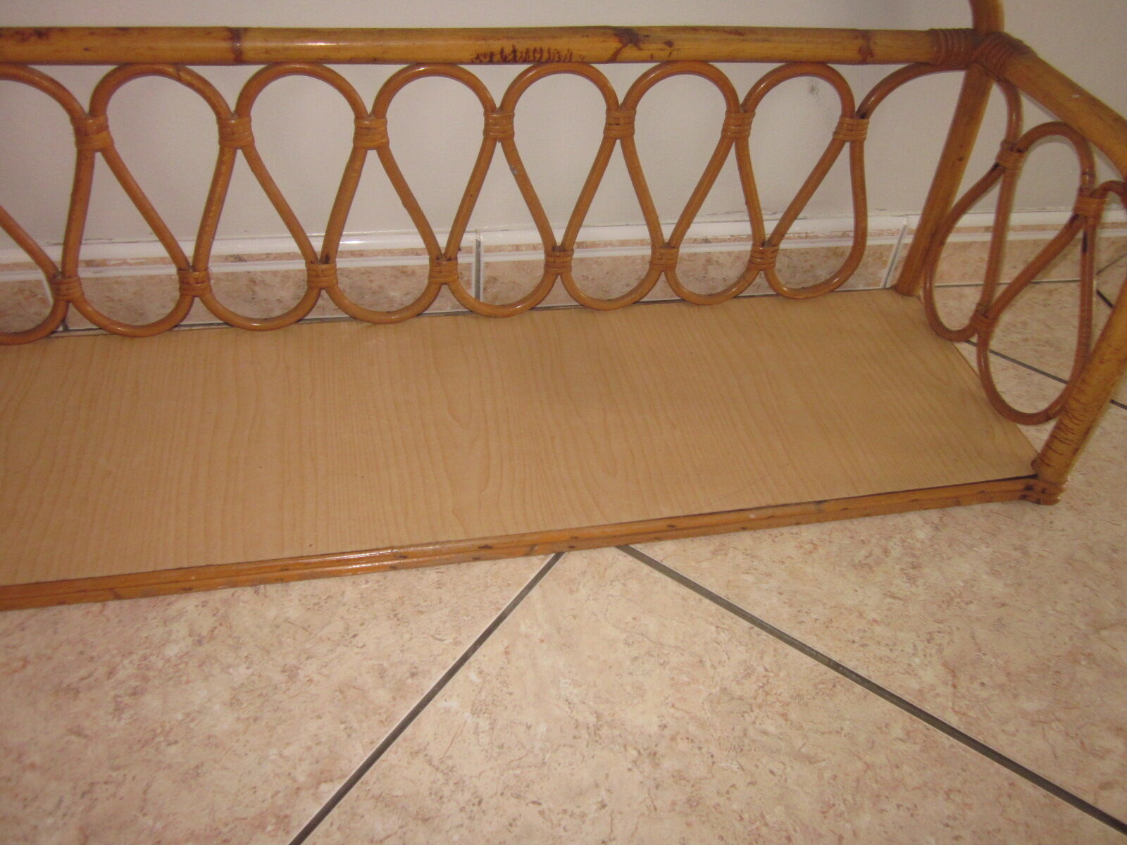 Shelf in rattan of the years 60